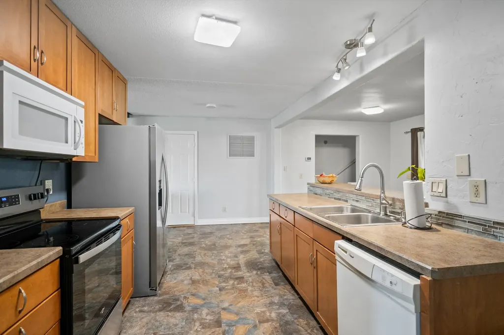 1497 Otter Road Helena MT 59602
