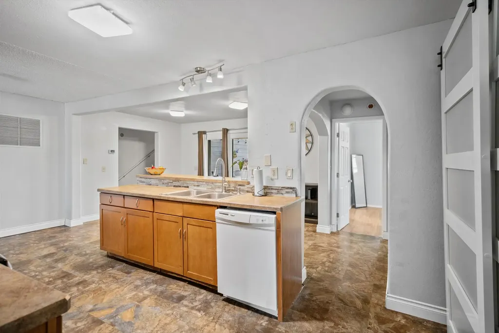 1497 Otter Road Helena MT 59602