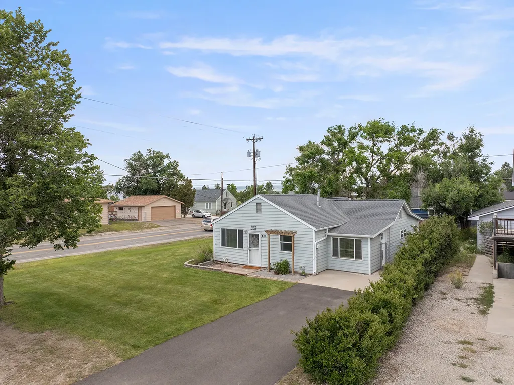 401 N Montana Avenue East Helena MT 59635
