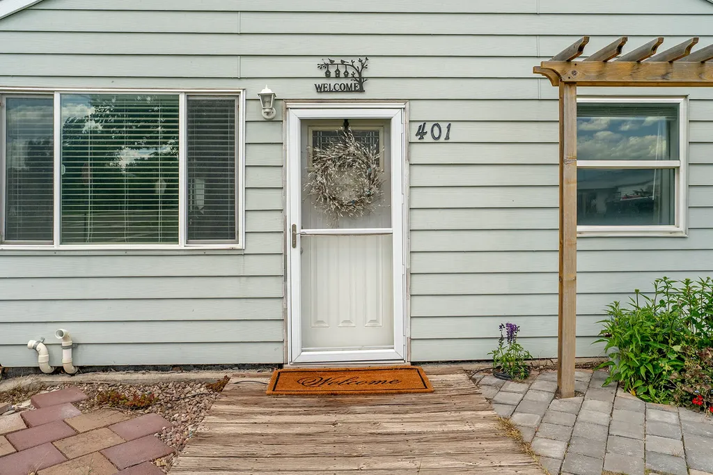 401 N Montana Avenue East Helena MT 59635