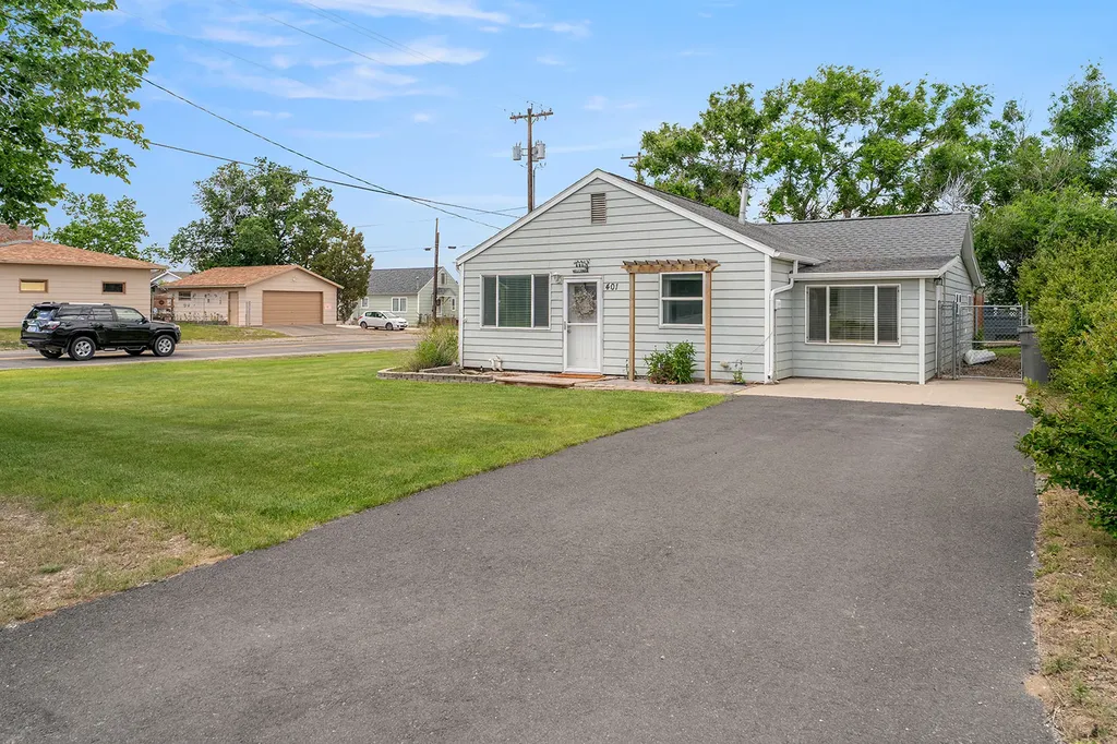 401 N Montana Avenue East Helena MT 59635
