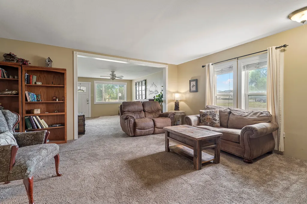401 N Montana Avenue East Helena MT 59635