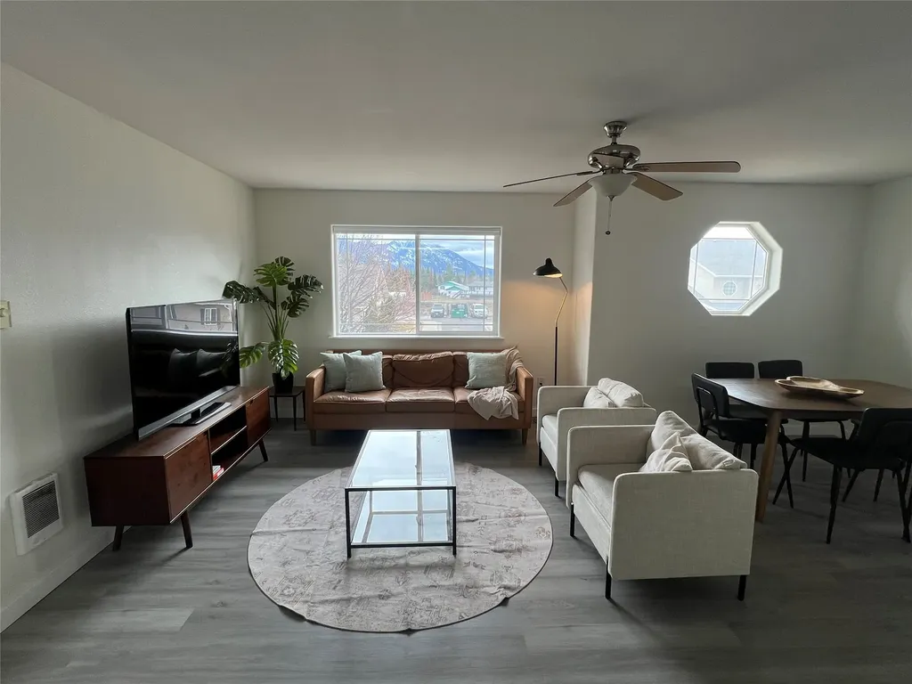 17 Diane Road Columbia Falls MT 59912