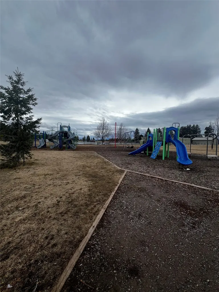 17 Diane Road Columbia Falls MT 59912