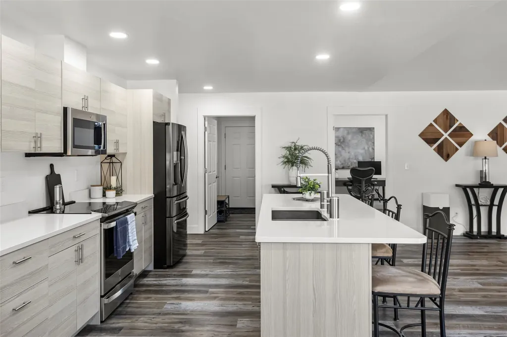 242 Kendal Loop Kalispell MT 59901