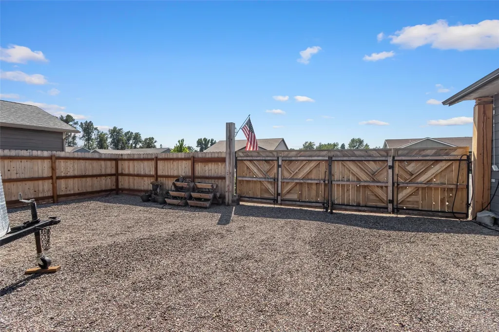 242 Kendal Loop Kalispell MT 59901