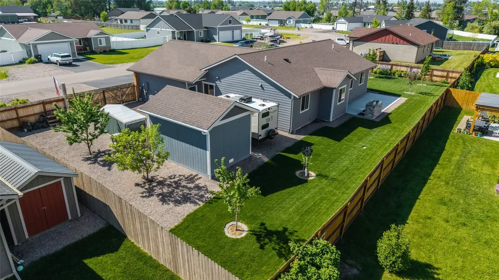 242 Kendal Loop Kalispell MT 59901