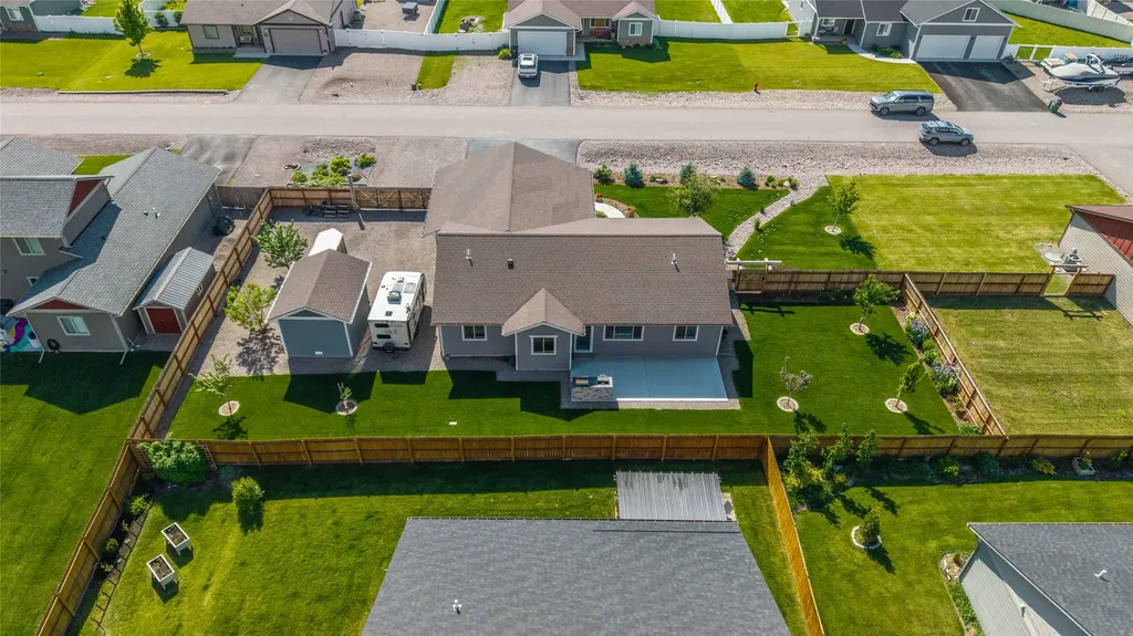 242 Kendal Loop Kalispell MT 59901