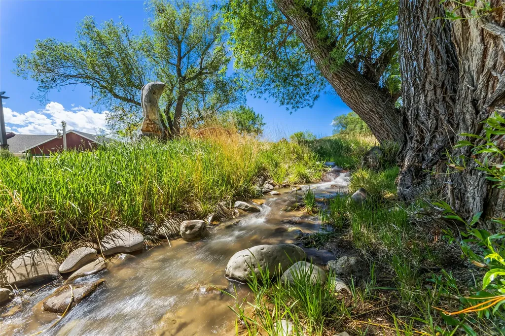 1301 Absaroka Court Livingston MT 59047