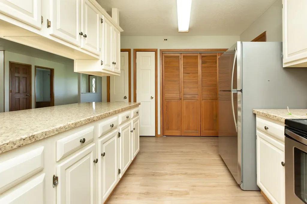 904 S Shoshone Loop Hamilton MT 59840