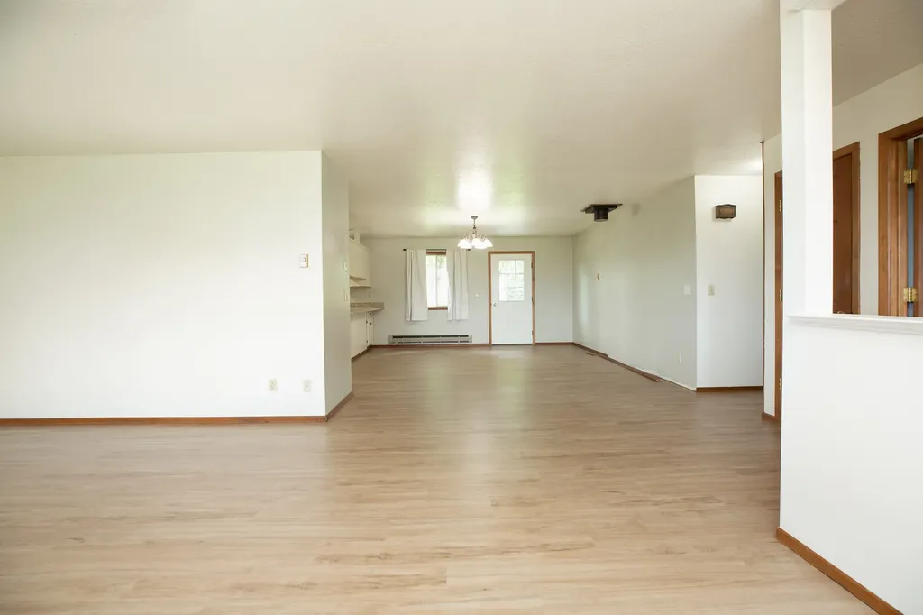 904 S Shoshone Loop Hamilton MT 59840