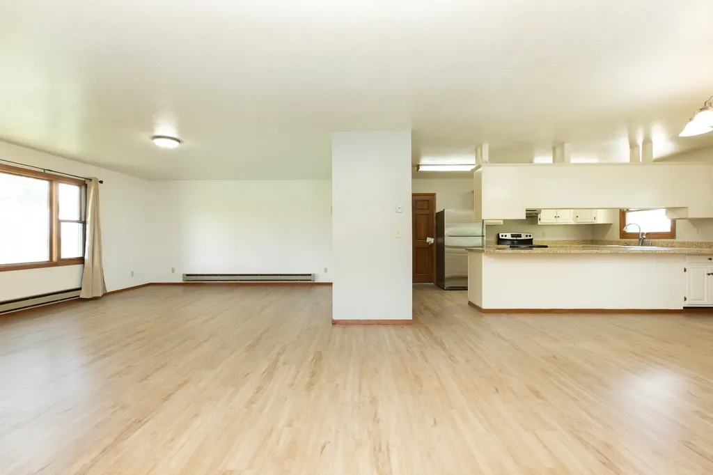 904 S Shoshone Loop Hamilton MT 59840
