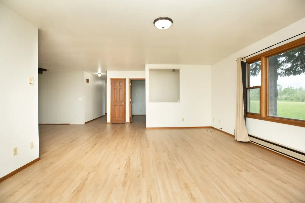 904 S Shoshone Loop Hamilton MT 59840