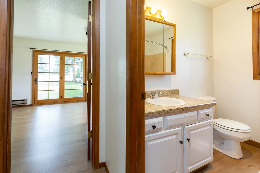 904 S Shoshone Loop Hamilton MT 59840