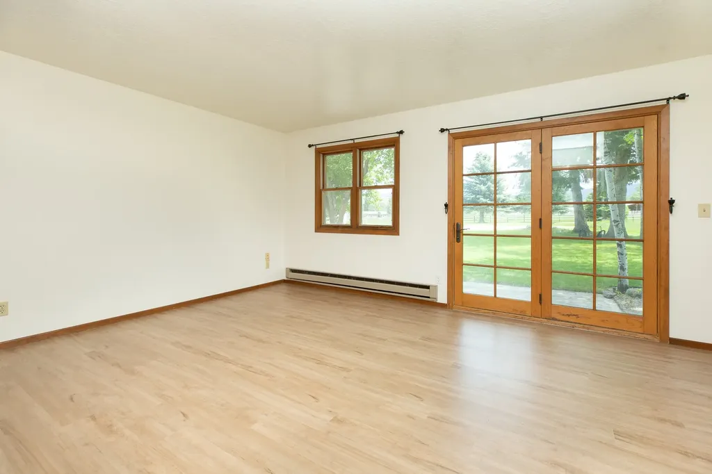 904 S Shoshone Loop Hamilton MT 59840