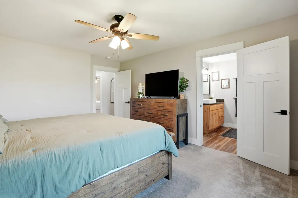 3190 Delaford Loop Stevensville MT 59870