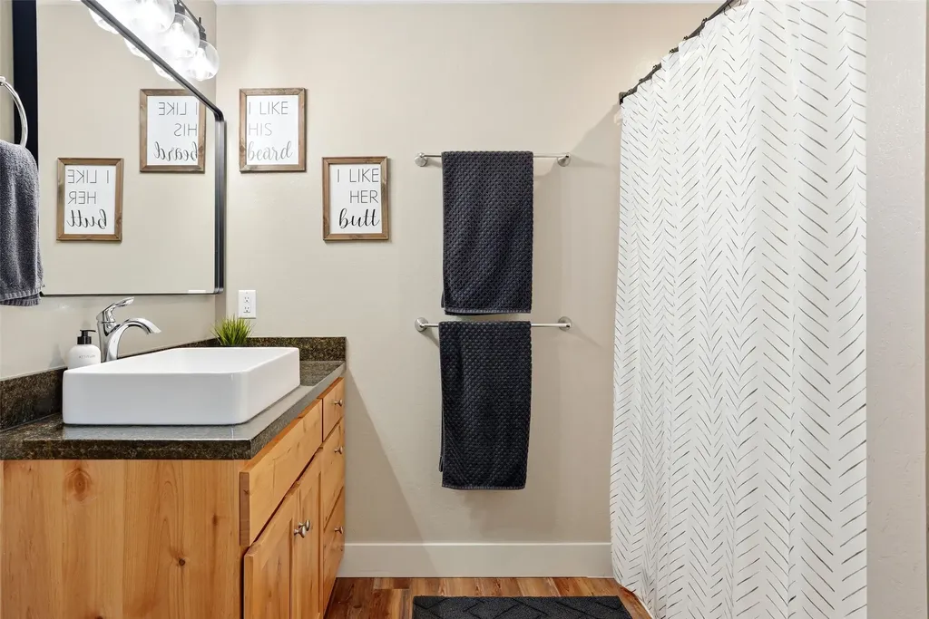 3190 Delaford Loop Stevensville MT 59870