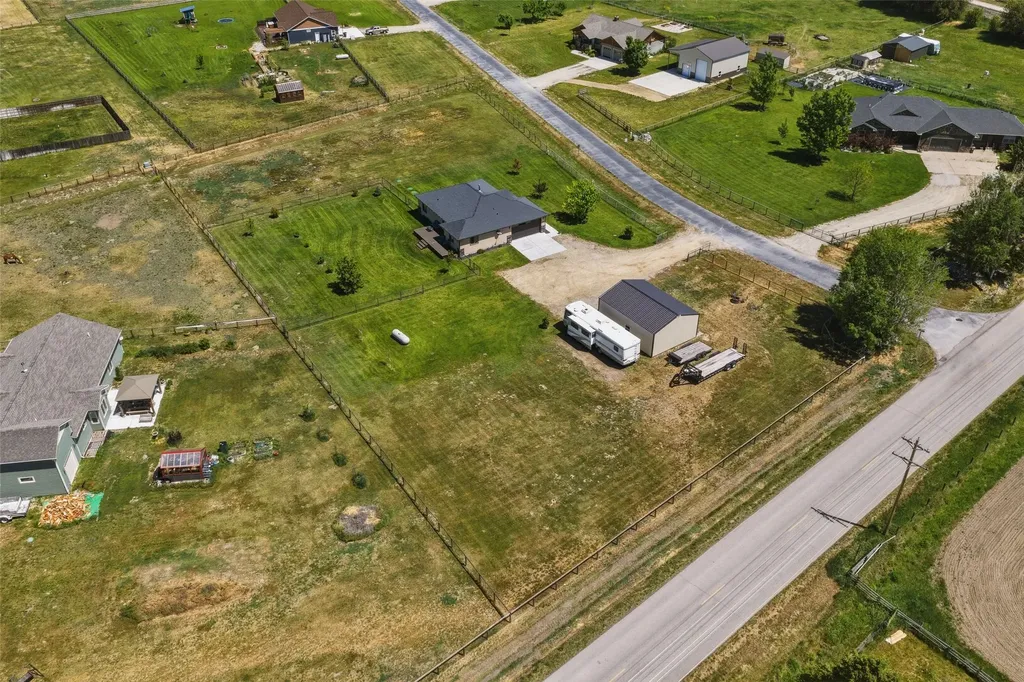 3190 Delaford Loop Stevensville MT 59870