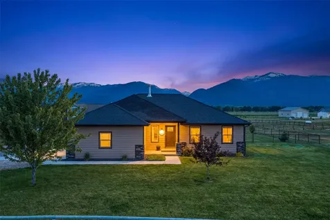 3190 Delaford Loop Stevensville MT 59870