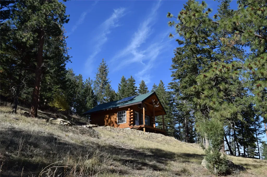 73477 Arlee Pines Drive Arlee MT 59821