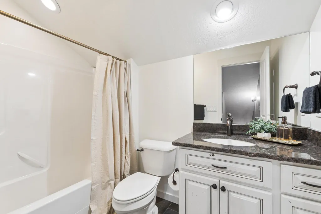 216 Tavern Lane Columbia Falls MT 59912
