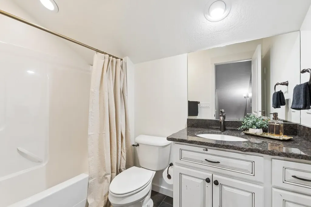 216 Tavern Lane Columbia Falls MT 59912