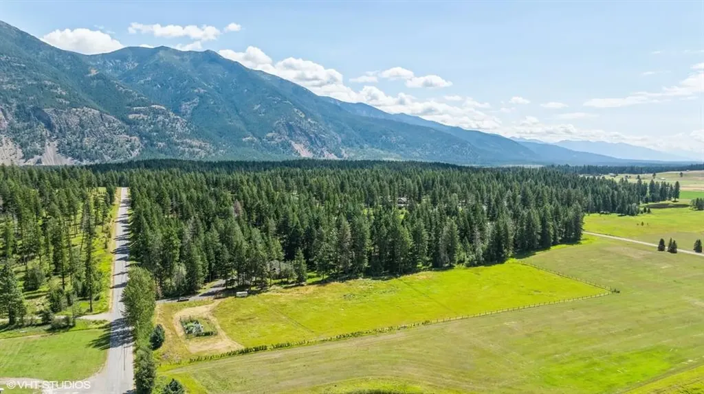216 Tavern Lane Columbia Falls MT 59912