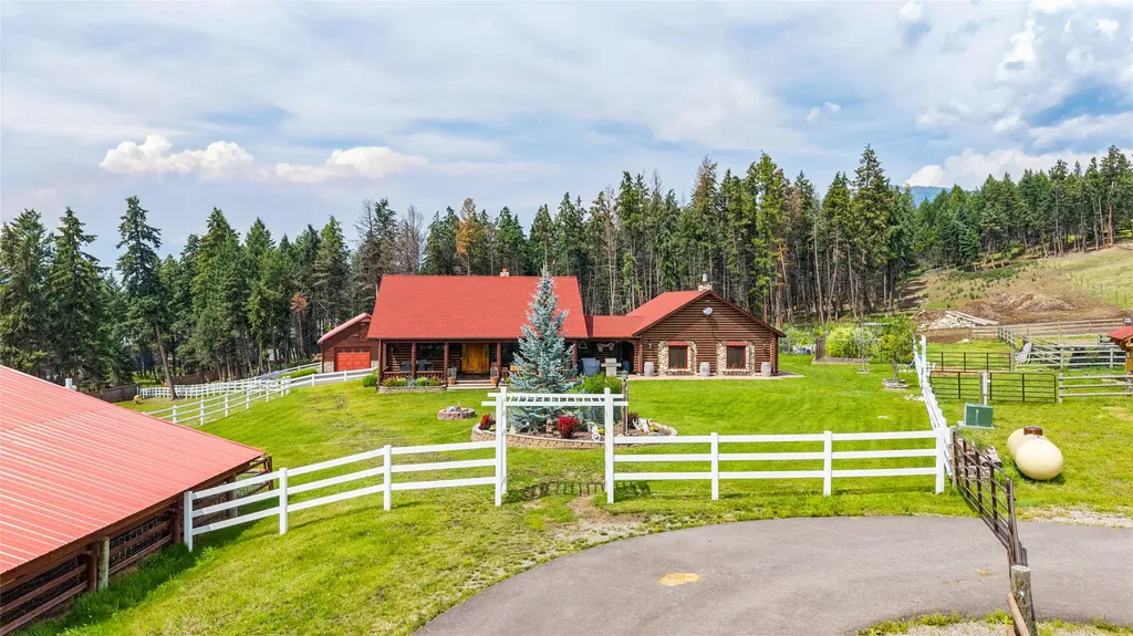 801 Corvette Drive Eureka MT 59917