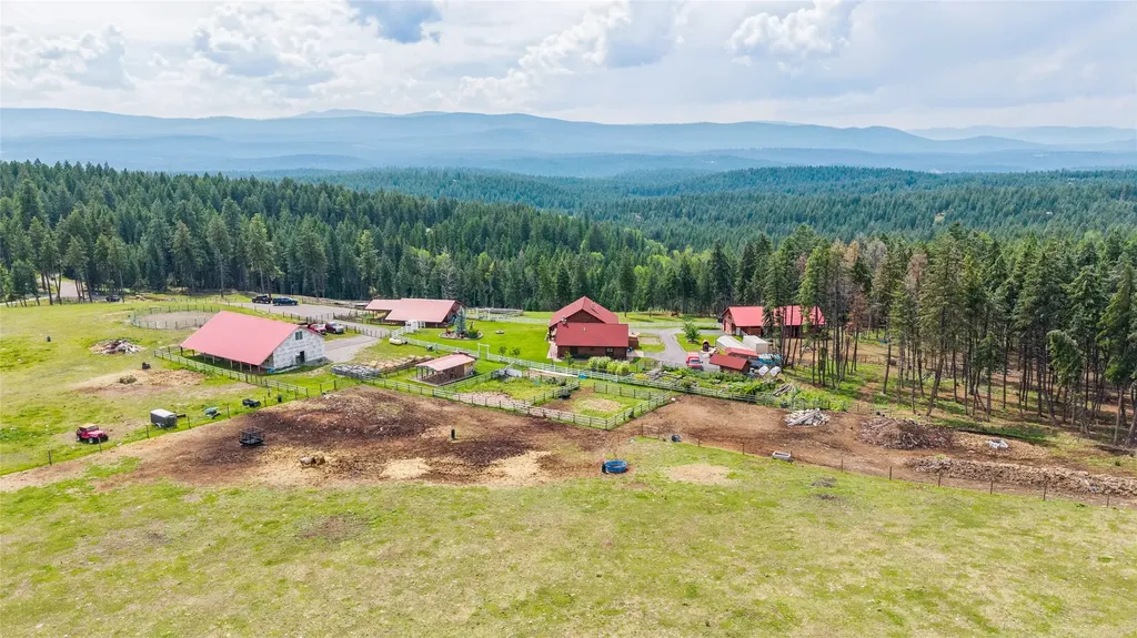801 Corvette Drive Eureka MT 59917