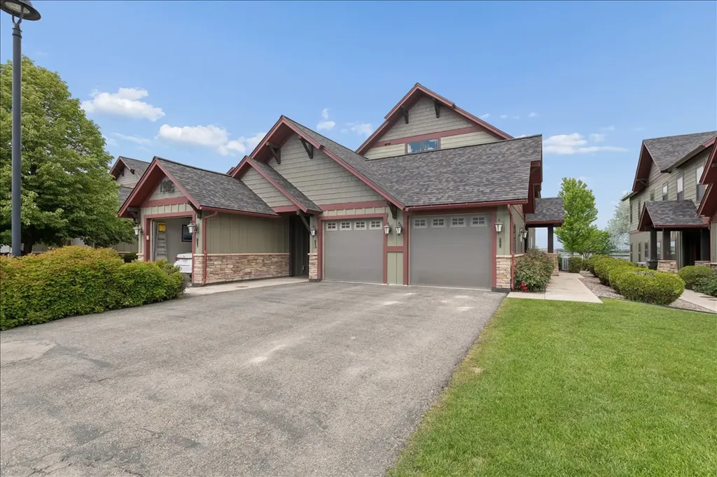 195 Meadow Vista Loop Kalispell MT 59901