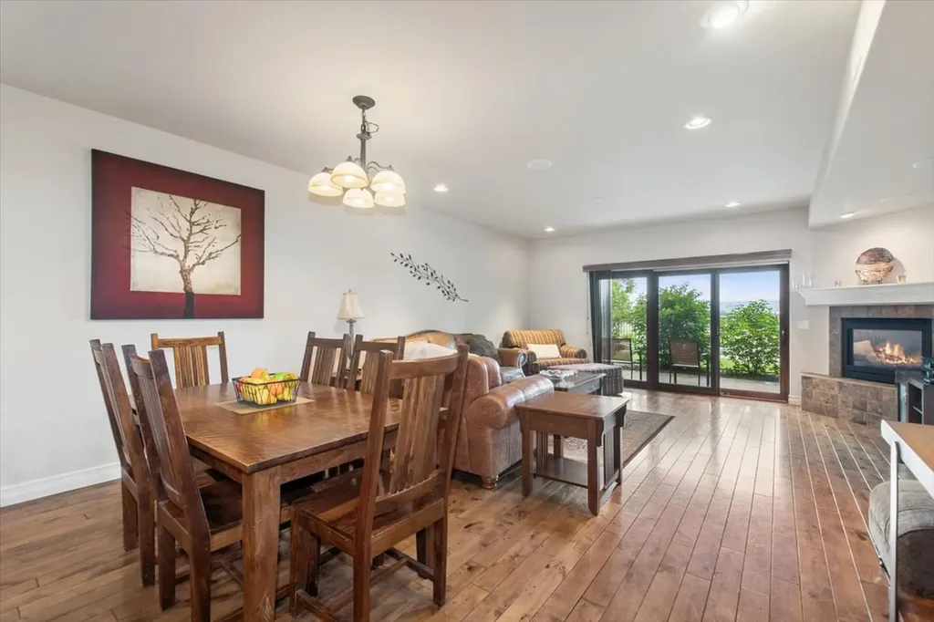 195 Meadow Vista Loop Kalispell MT 59901