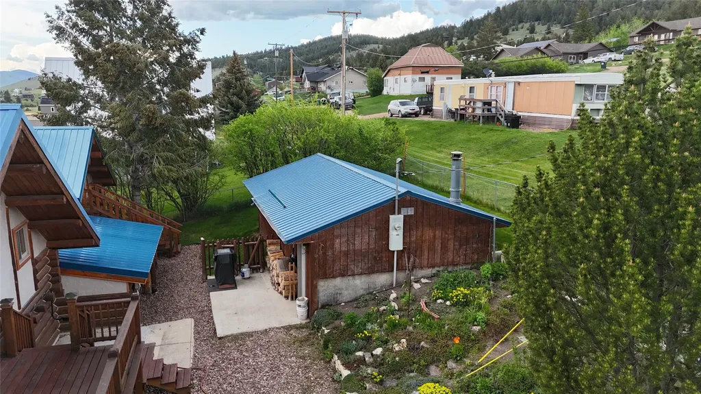 916 Spring Street Philipsburg MT 59858