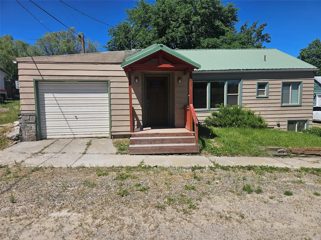211 Wall Street Hot Springs MT 59845