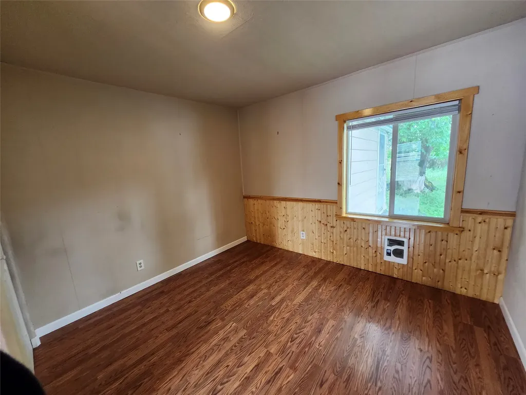 211 Wall Street Hot Springs MT 59845