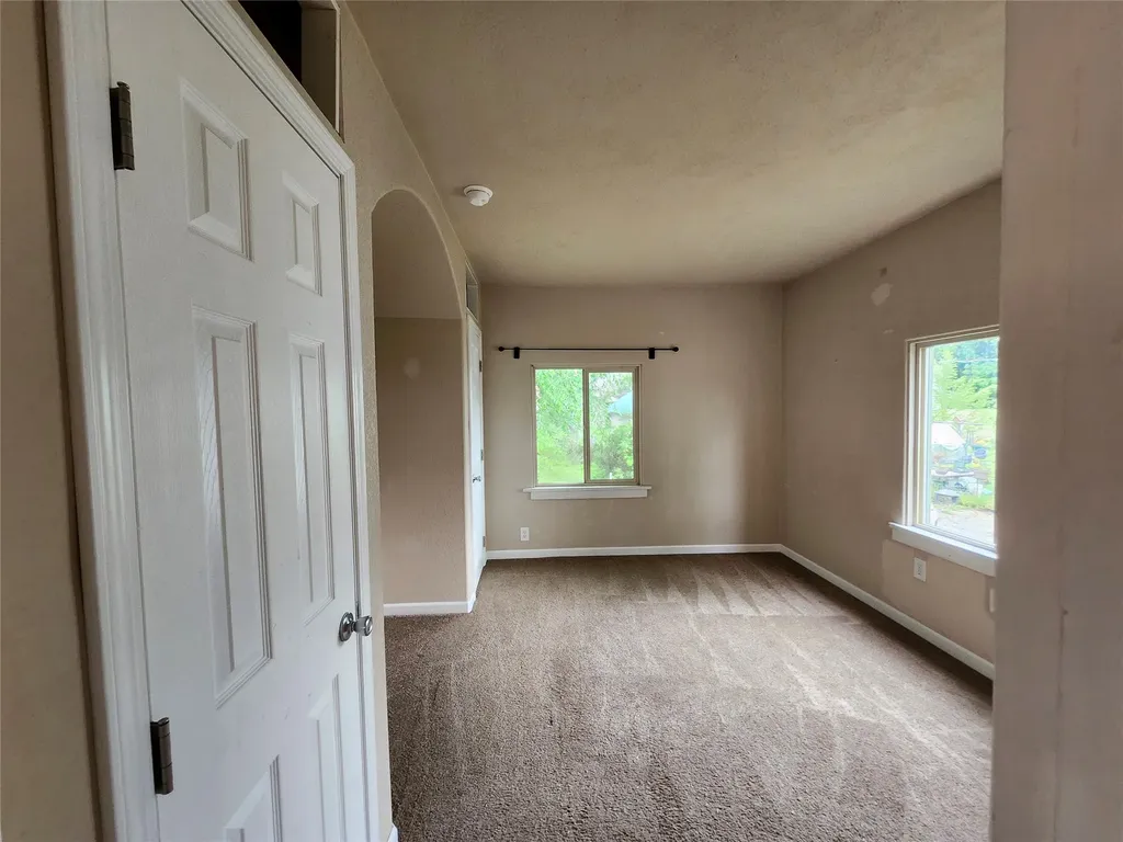 211 Wall Street Hot Springs MT 59845