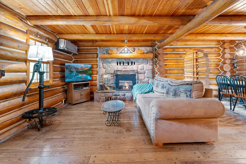 390 Crosscut Road Rexford MT 59930