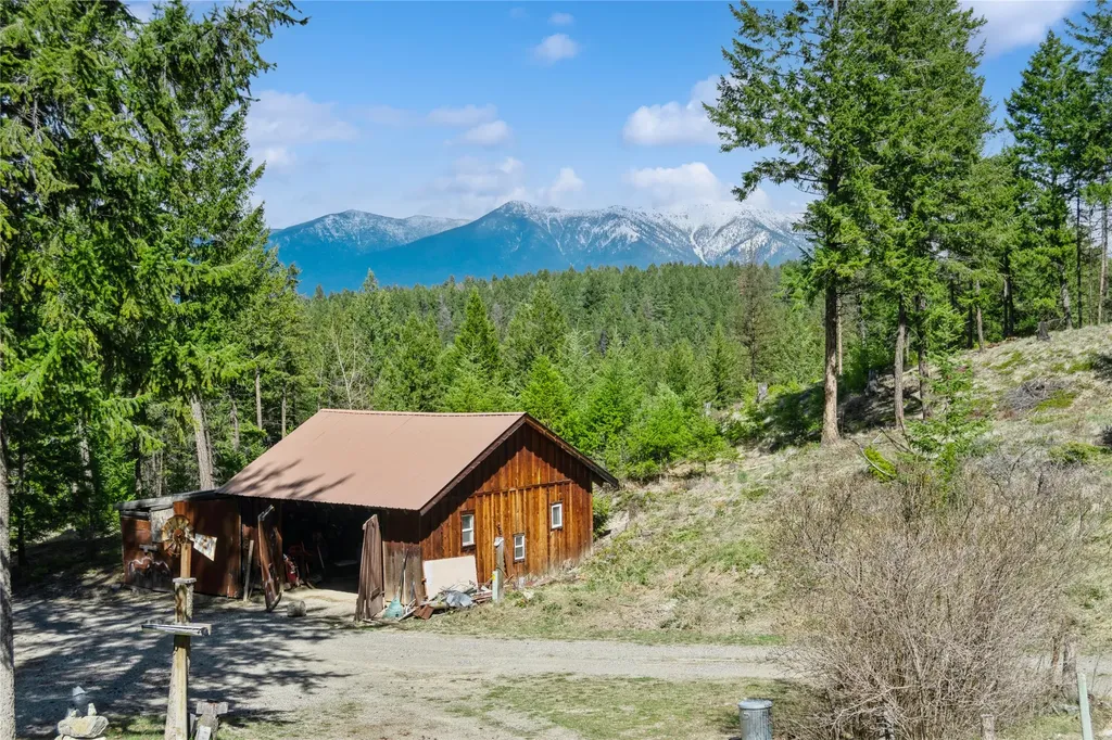 390 Crosscut Road Rexford MT 59930