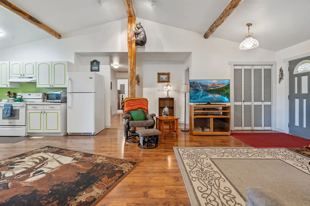 390 Crosscut Road Rexford MT 59930