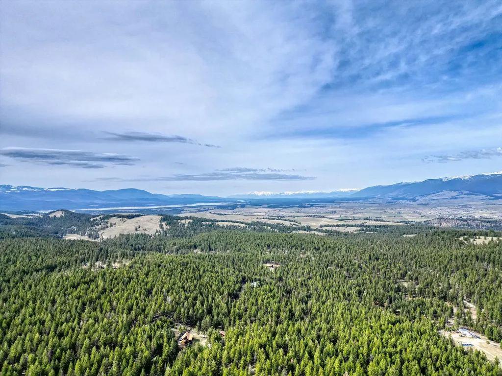 390 Crosscut Road Rexford MT 59930