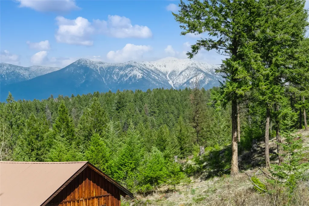 390 Crosscut Road Rexford MT 59930