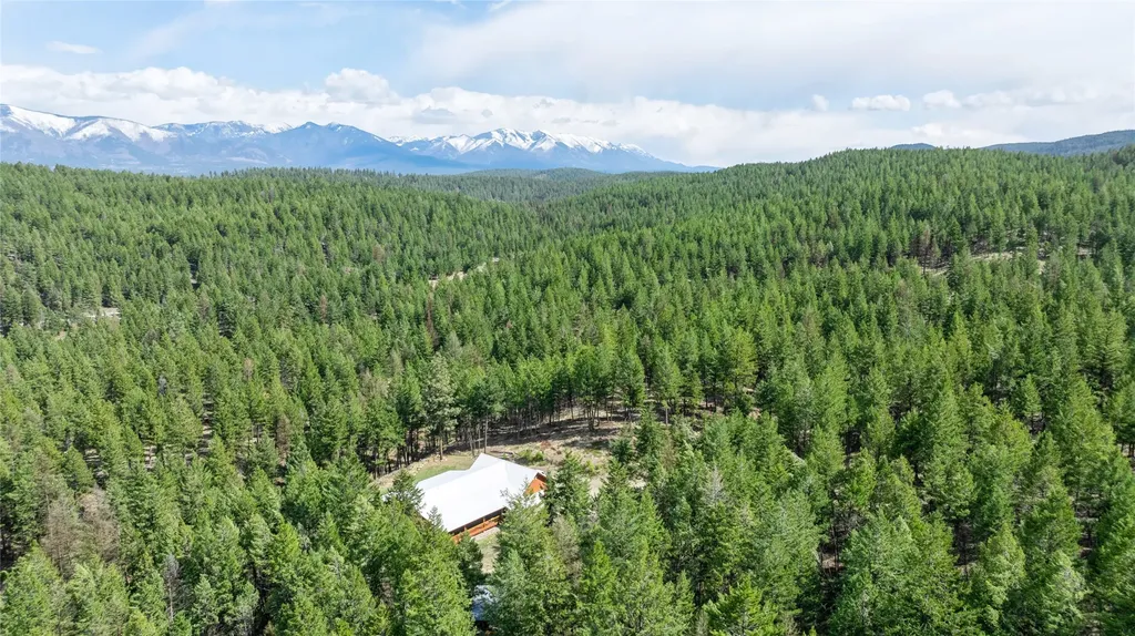 390 Crosscut Road Rexford MT 59930