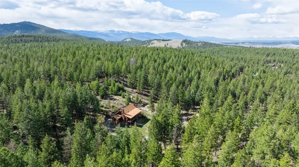 390 Crosscut Road Rexford MT 59930