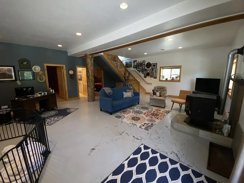 16676 Mt Highway 1 Anaconda MT 59711