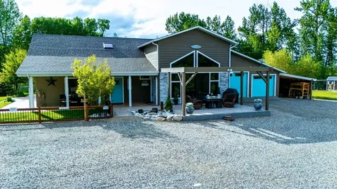 7734 Us Highway 212 Roberts MT 59070