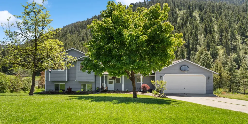 21119 Handley Loop Clinton MT 59825