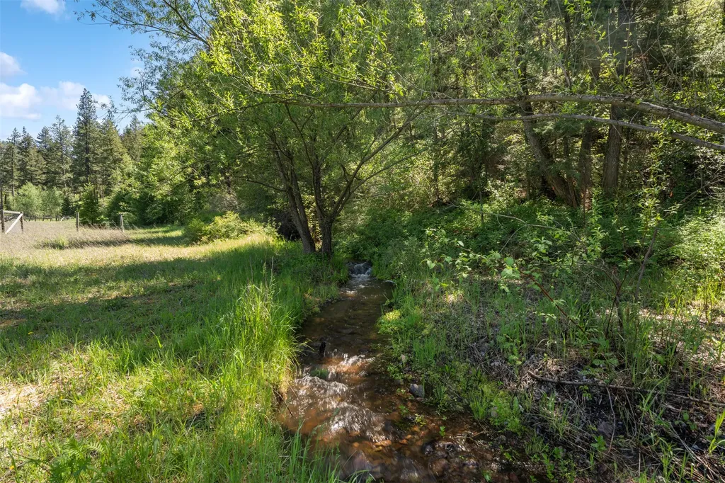 21119 Handley Loop Clinton MT 59825
