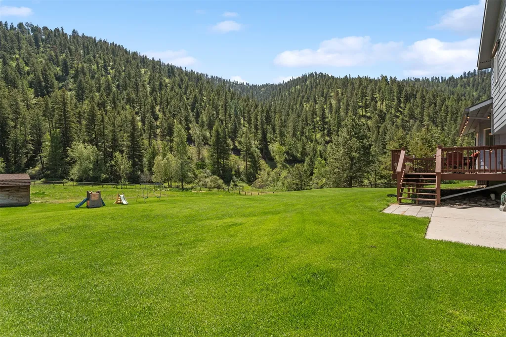 21119 Handley Loop Clinton MT 59825