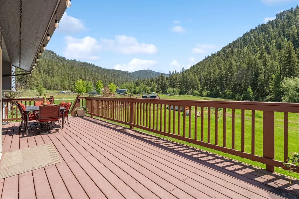 21119 Handley Loop Clinton MT 59825
