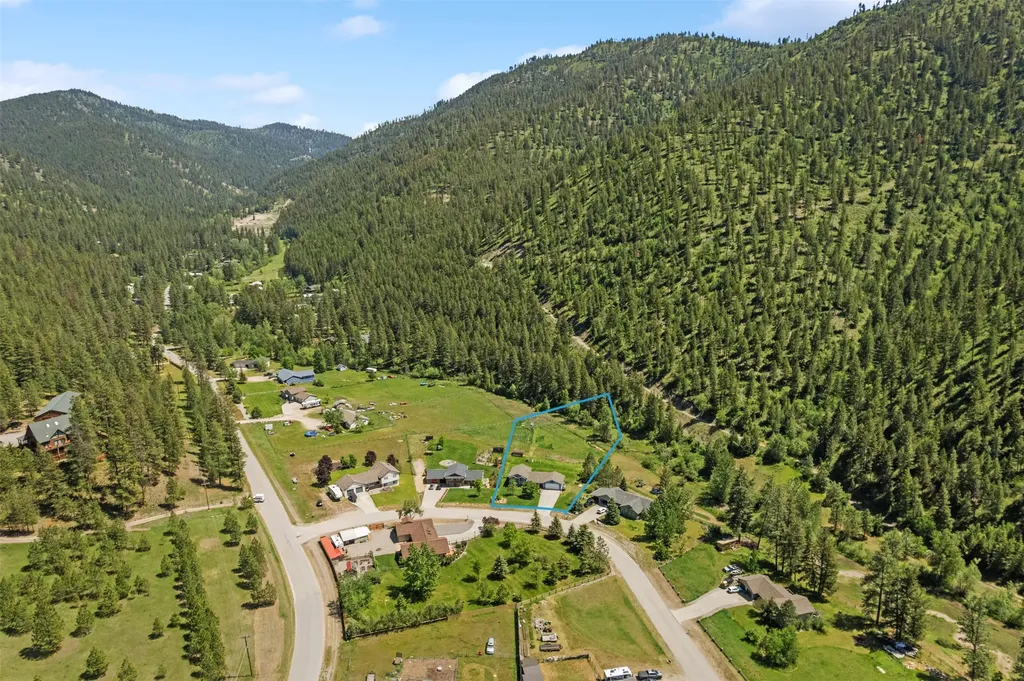 21119 Handley Loop Clinton MT 59825