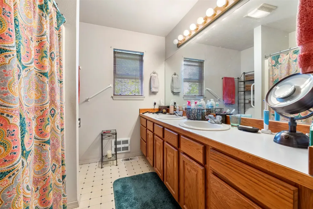 618/620 N 10th Street Hamilton MT 59840